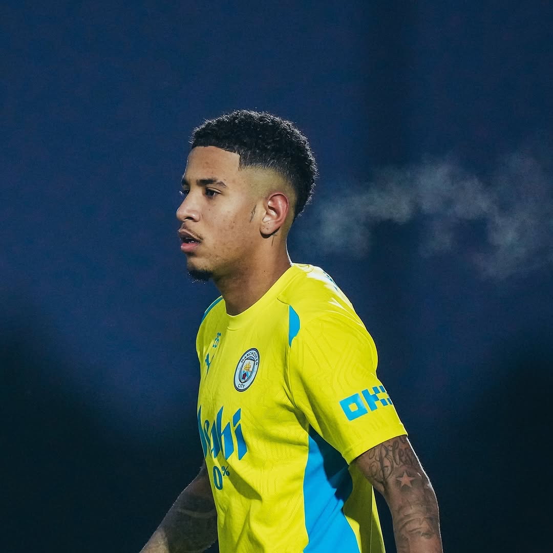 半岛体育官网入口下载-曼城球员身体素质出众，备战状态顶尖的简单介绍