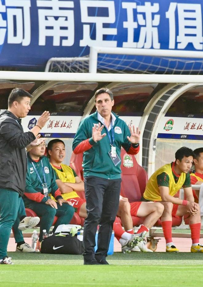 半岛体育电脑版下载-国安客场取胜，队员信心大增